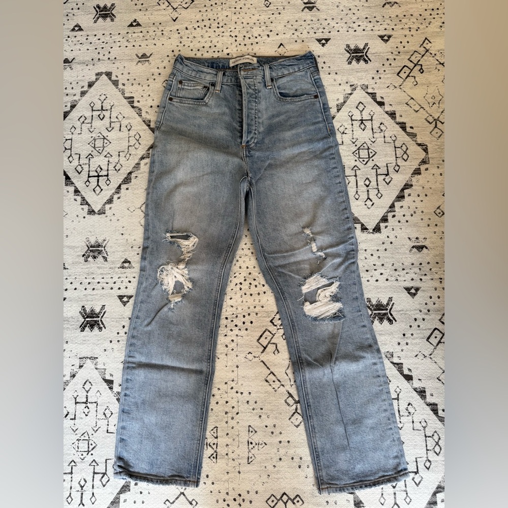 Aritzia Denim Forum Arlo High Rise Straight Jeans in Light Blue